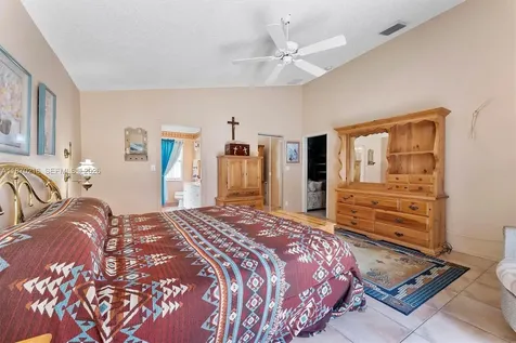 800 Clearbrook Park Circle Delray Beach FL 33445