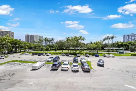 3675 N Country Club Drive Aventura FL 33180