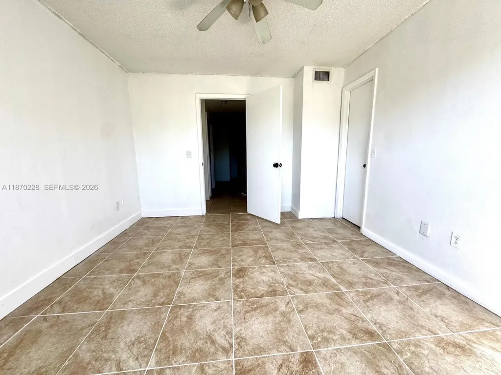4341 W Mcnab Road Pompano Beach FL 33069