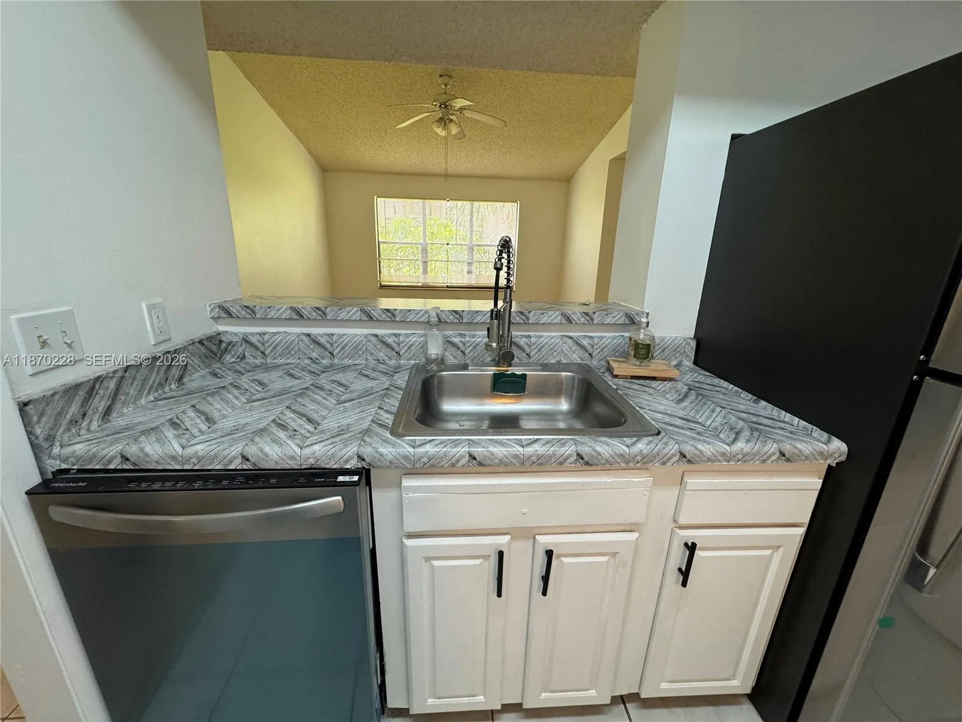4341 W Mcnab Road Pompano Beach FL 33069