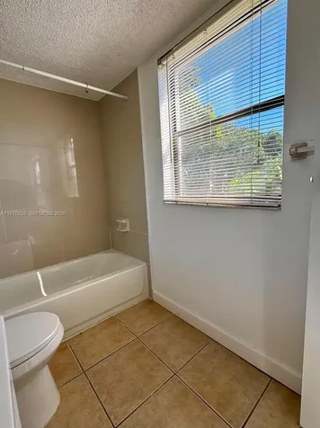 4341 W Mcnab Road Pompano Beach FL 33069