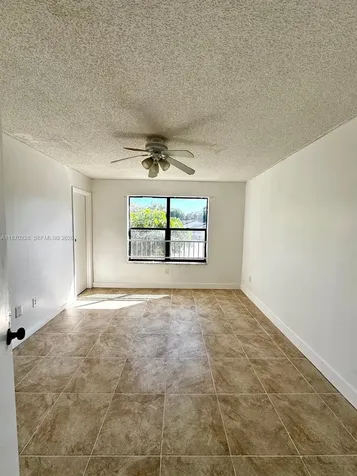 4341 W Mcnab Road Pompano Beach FL 33069