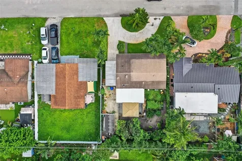 8210 NW 10th Street Pembroke Pines FL 33024