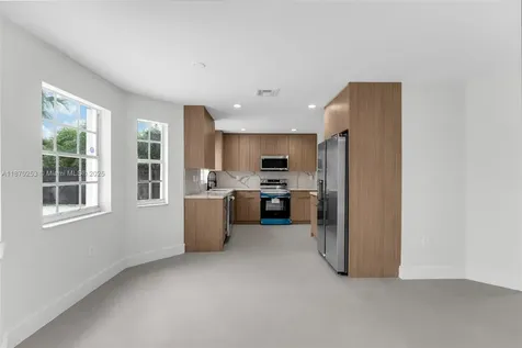 16575 SW 101st Terrace Miami FL 33196
