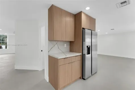 16575 SW 101st Terrace Miami FL 33196