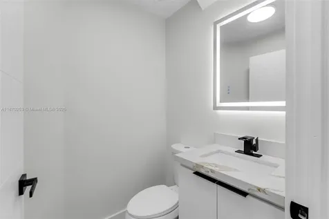 16575 SW 101st Terrace Miami FL 33196