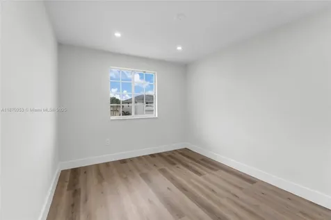16575 SW 101st Terrace Miami FL 33196