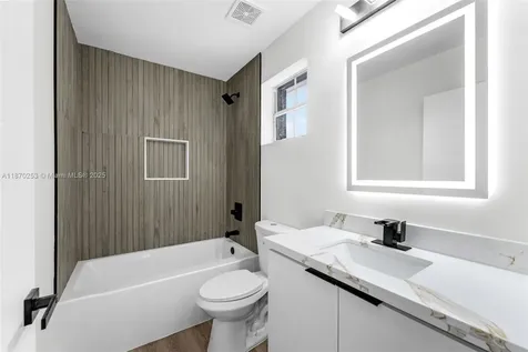 16575 SW 101st Terrace Miami FL 33196