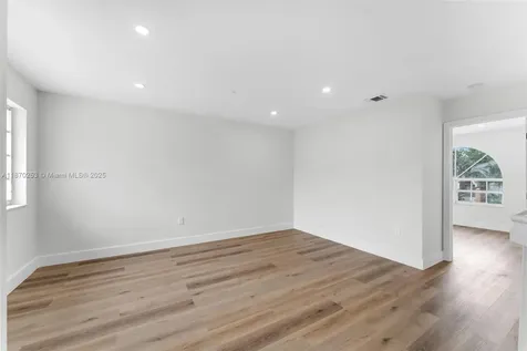 16575 SW 101st Terrace Miami FL 33196