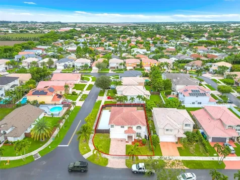 16575 SW 101st Terrace Miami FL 33196