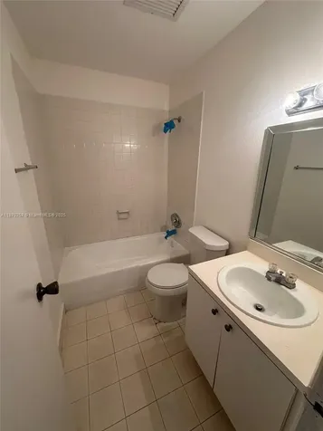 17911 NW 68th Avenue Hialeah FL 33015