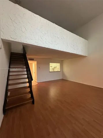 17911 NW 68th Avenue Hialeah FL 33015
