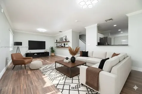 2428 NW 99th Way Sunrise FL 33322
