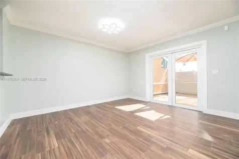 2428 NW 99th Way Sunrise FL 33322