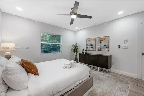 1785 NE 15th Street Fort Lauderdale FL 33304