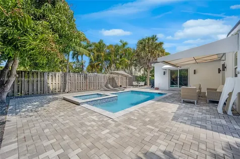 1785 NE 15th Street Fort Lauderdale FL 33304