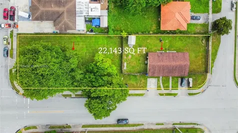 18095 SW 104th Avenue Miami FL 33157