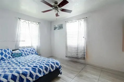 18095 SW 104th Avenue Miami FL 33157