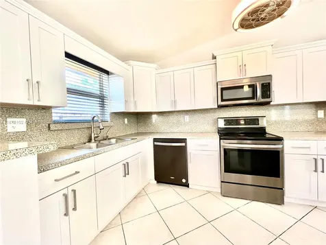 100 NW 3rd Avenue Hallandale Beach FL 33009