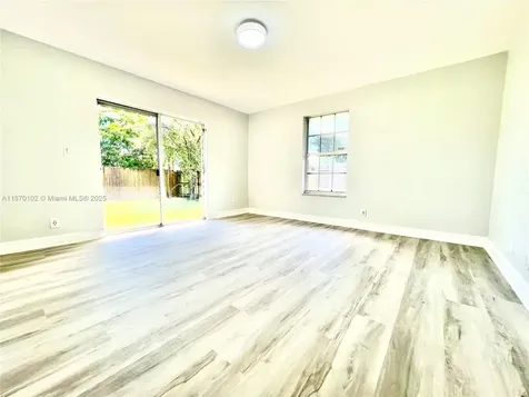 100 NW 3rd Avenue Hallandale Beach FL 33009