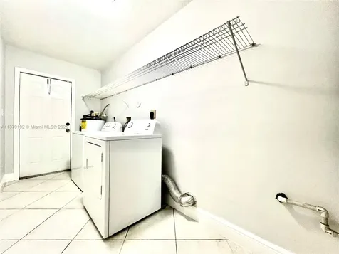 100 NW 3rd Avenue Hallandale Beach FL 33009