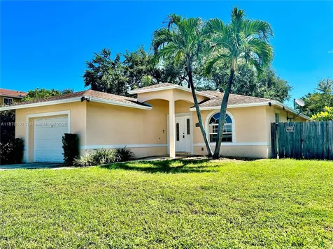 100 NW 3rd Avenue Hallandale Beach FL 33009