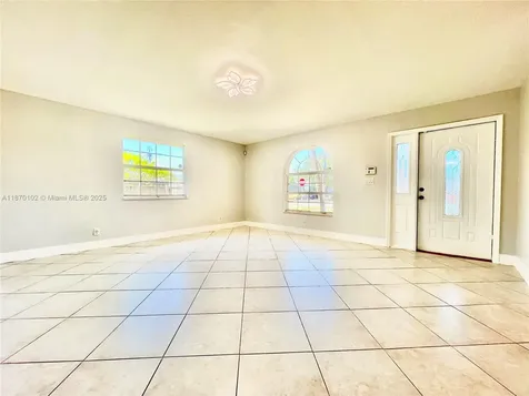 100 NW 3rd Avenue Hallandale Beach FL 33009