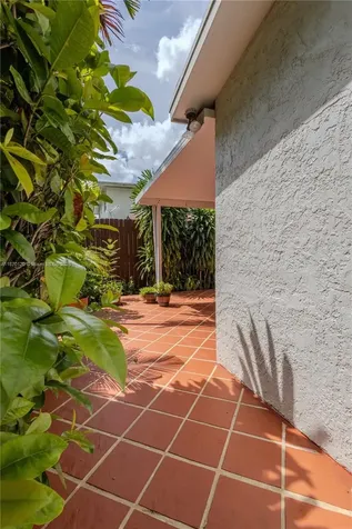 2435 SW 11th Street Miami FL 33135