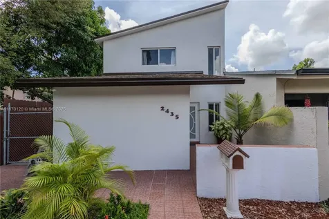 2435 SW 11th Street Miami FL 33135