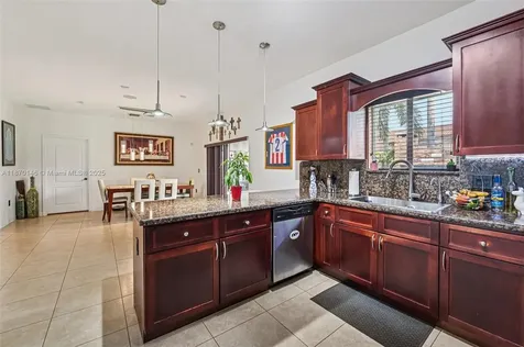 15333 SW 184th Street Miami FL 33187