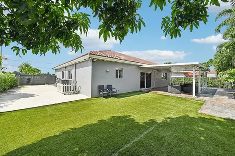 15333 SW 184th Street Miami FL 33187