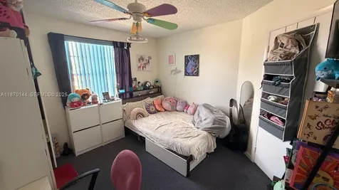 965 SW 180th Terrace Pembroke Pines FL 33029