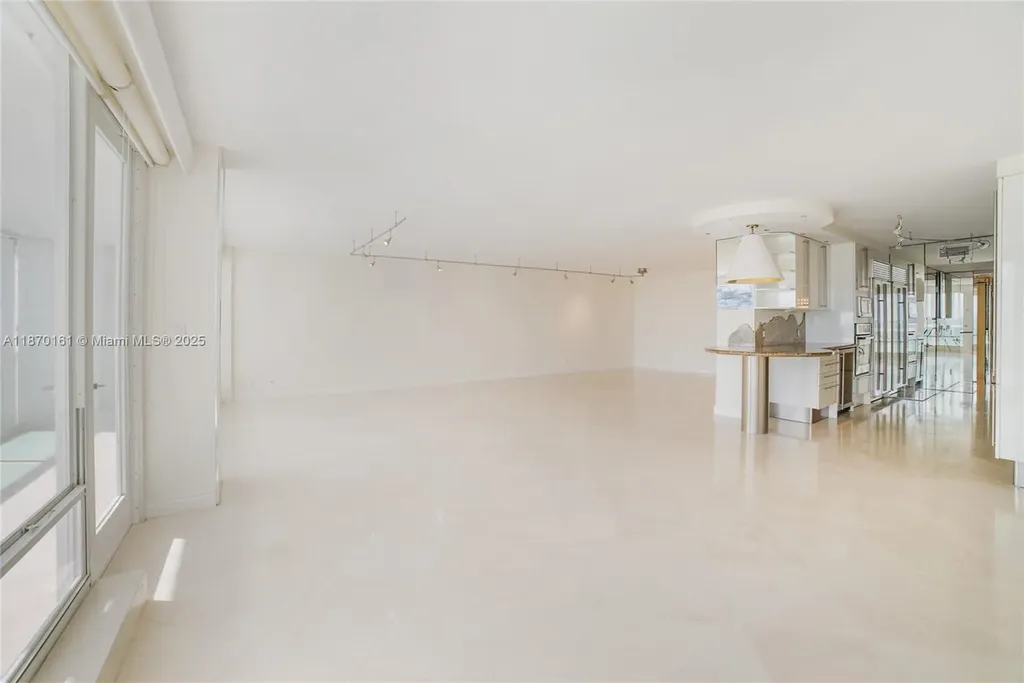 2100 S Ocean Lane Fort Lauderdale FL 33316
