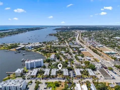200 Croton Avenue Lantana FL 33462