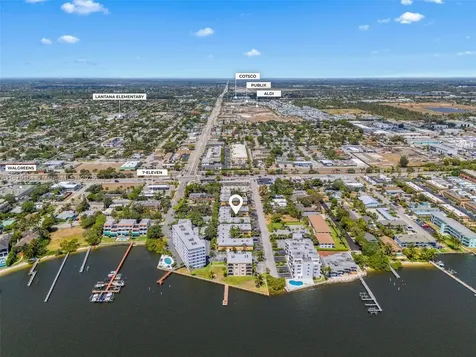 200 Croton Avenue Lantana FL 33462