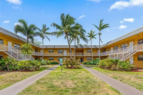 200 Croton Avenue Lantana FL 33462