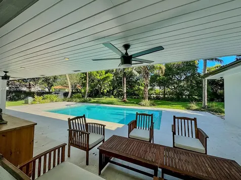 7585 SW 163rd Street Palmetto Bay FL 33157
