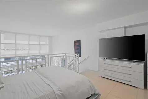 253 NE 2 Street Miami FL 33132