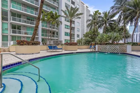 253 NE 2 Street Miami FL 33132