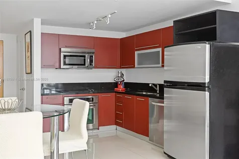 253 NE 2 Street Miami FL 33132