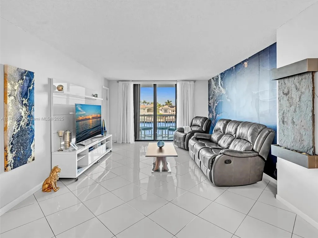 1500 S Ocean Drive Hollywood FL 33019
