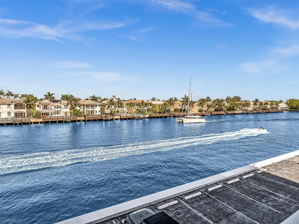 1500 S Ocean Drive Hollywood FL 33019