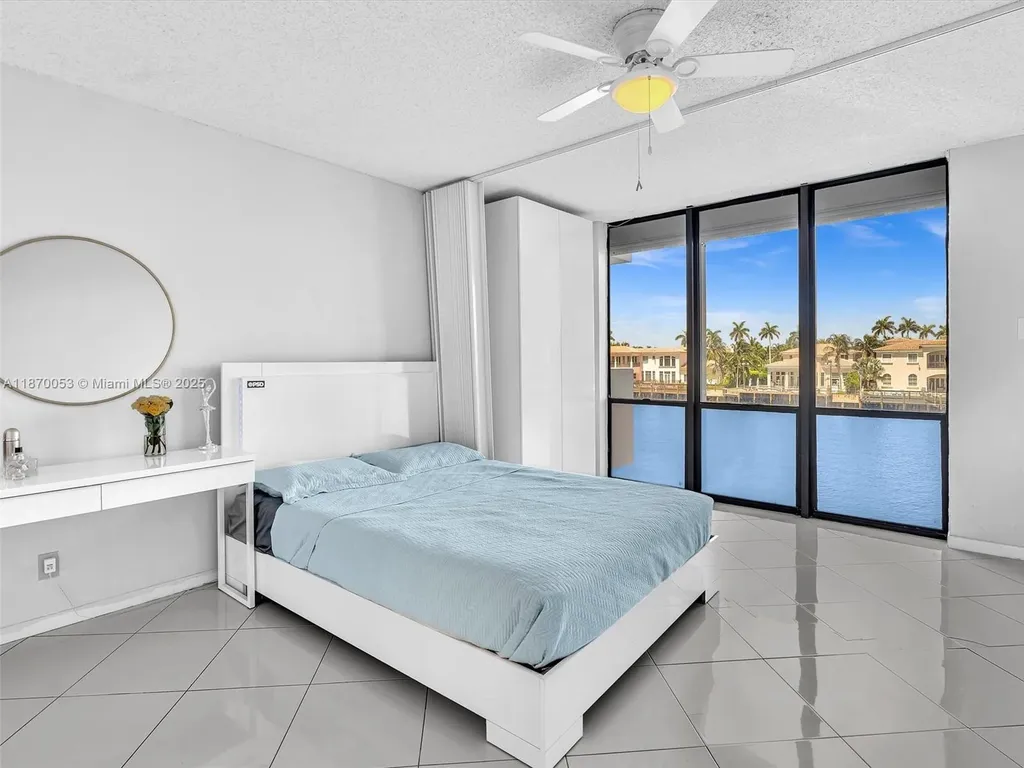 1500 S Ocean Drive Hollywood FL 33019