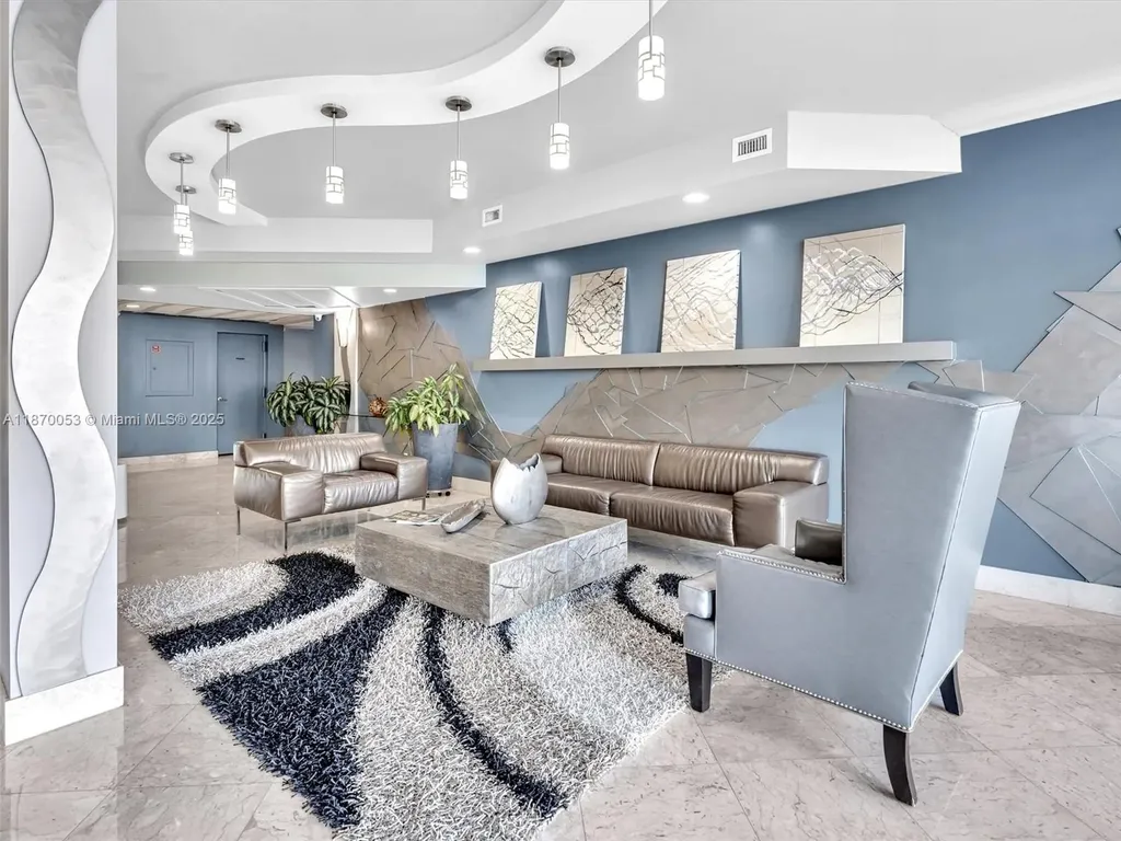 1500 S Ocean Drive Hollywood FL 33019