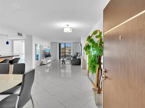 1500 S Ocean Drive Hollywood FL 33019