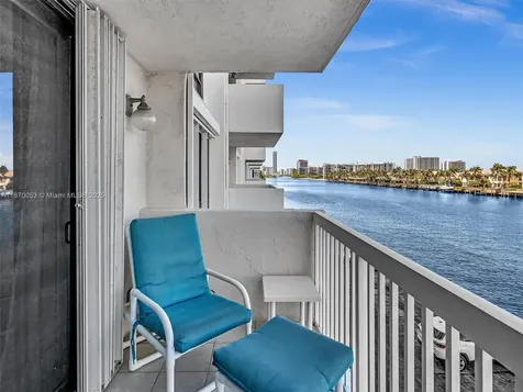 1500 S Ocean Drive Hollywood FL 33019