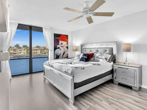 1500 S Ocean Drive Hollywood FL 33019