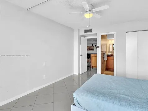 1500 S Ocean Drive Hollywood FL 33019