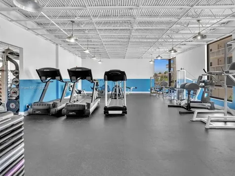 1500 S Ocean Drive Hollywood FL 33019