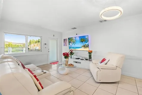 17874 SW 114th Avenue Miami FL 33157